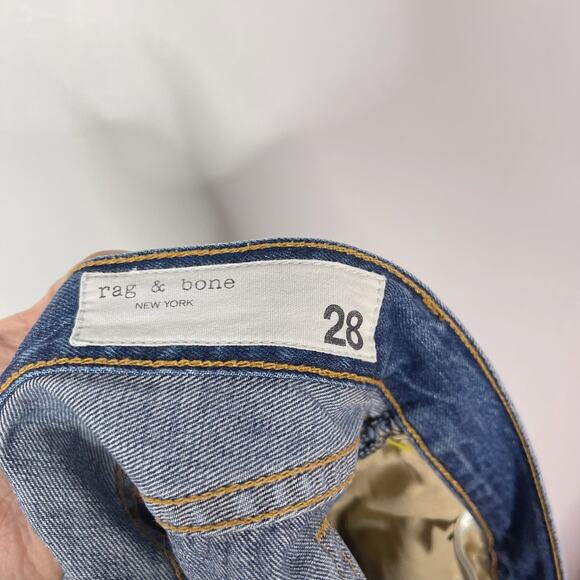 Rag & Bone Womens 28 Cut Off Denim Jean Shorts in Johny Wash Ripped Cotton - Picture 8 of 10